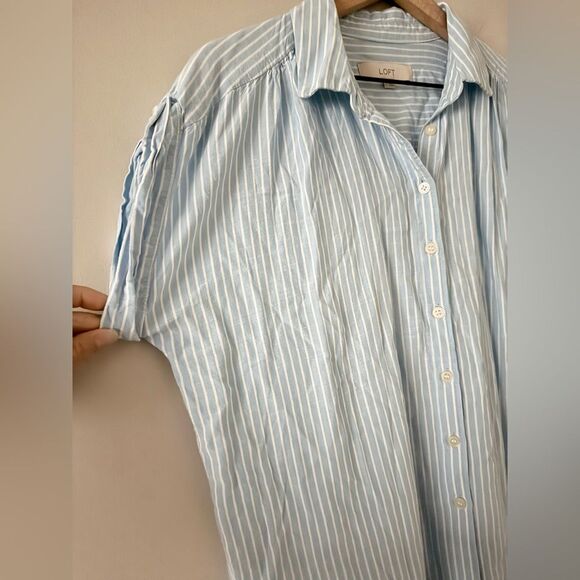 Loft Dolman Sleeve Button Front Shirt in Blue and White Stripe - Size S - Picture 4 of 7
